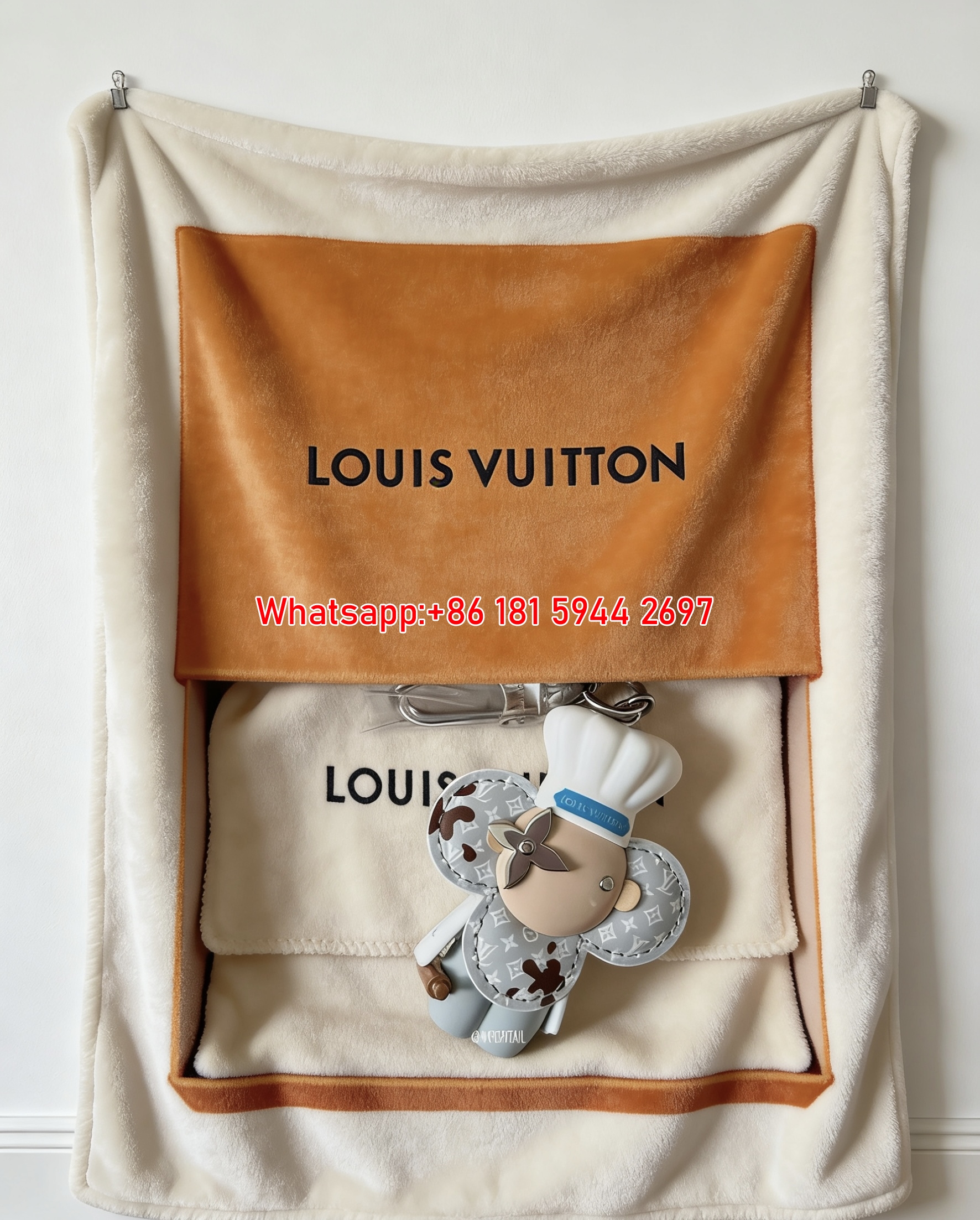 Louis Vuitton Vivienne Keychain Print Blanket 242